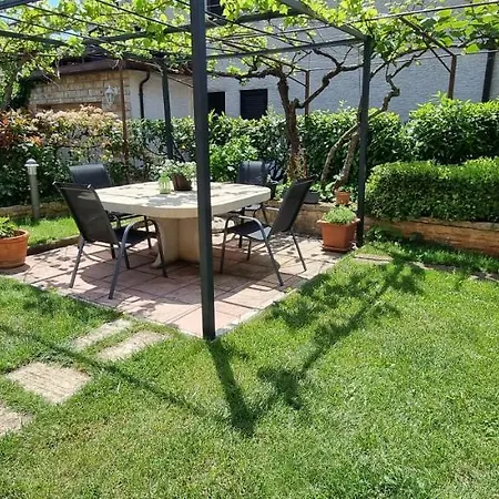 Apartment Romantic For Two On The Sea Zambratija (Istria)